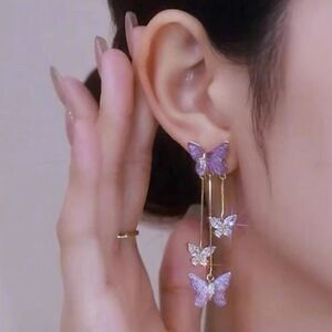 ✨🆕✨ Romantic Chic Butterfly 🦋 Tassel Dangle Earrings 🌸 ✨Last Pair 🦋 ✨
